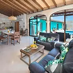 Owl Booking Villa Frida - Exclusive Holidays
