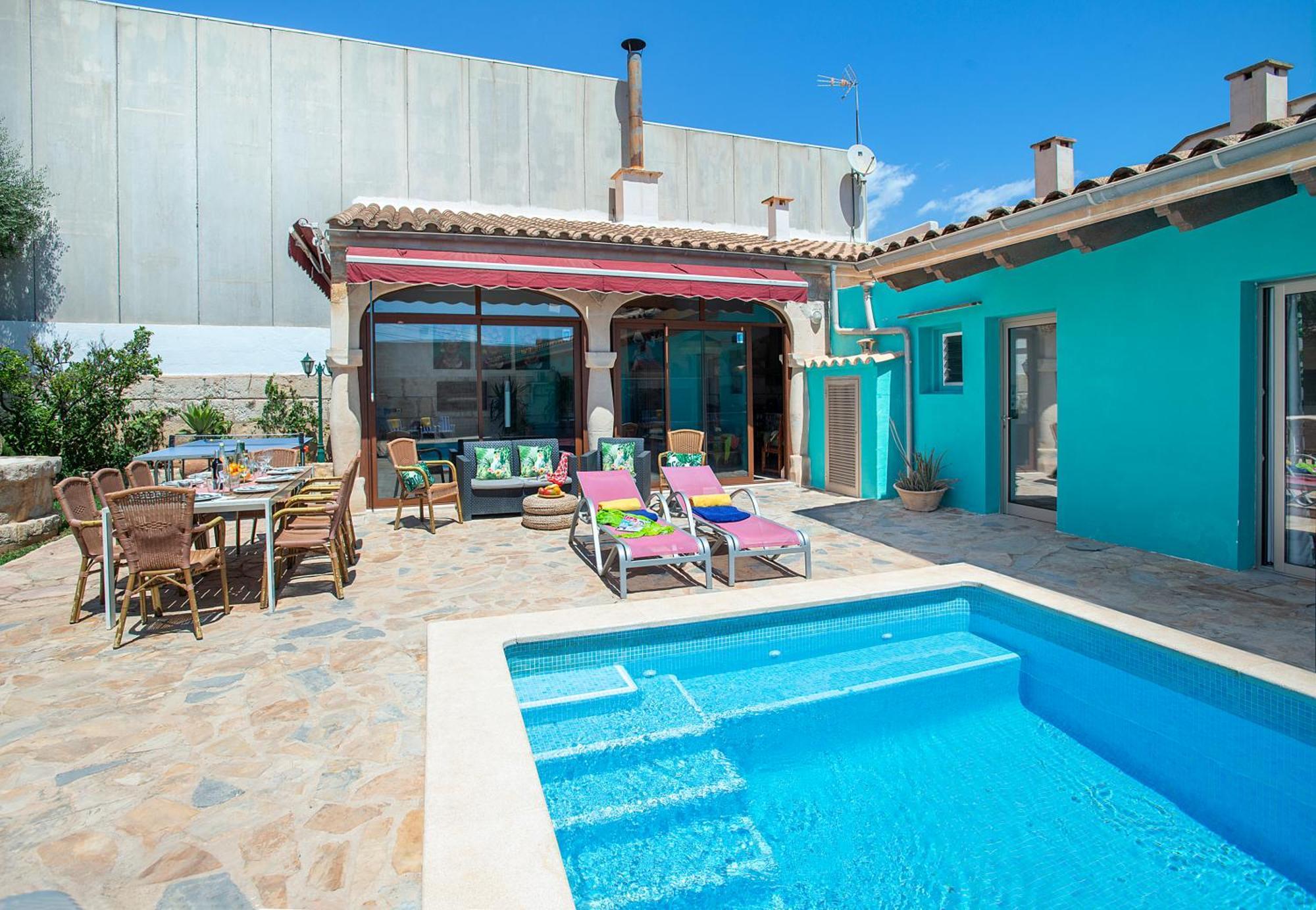 Owl Frida - Exclusive Holidays Villa *