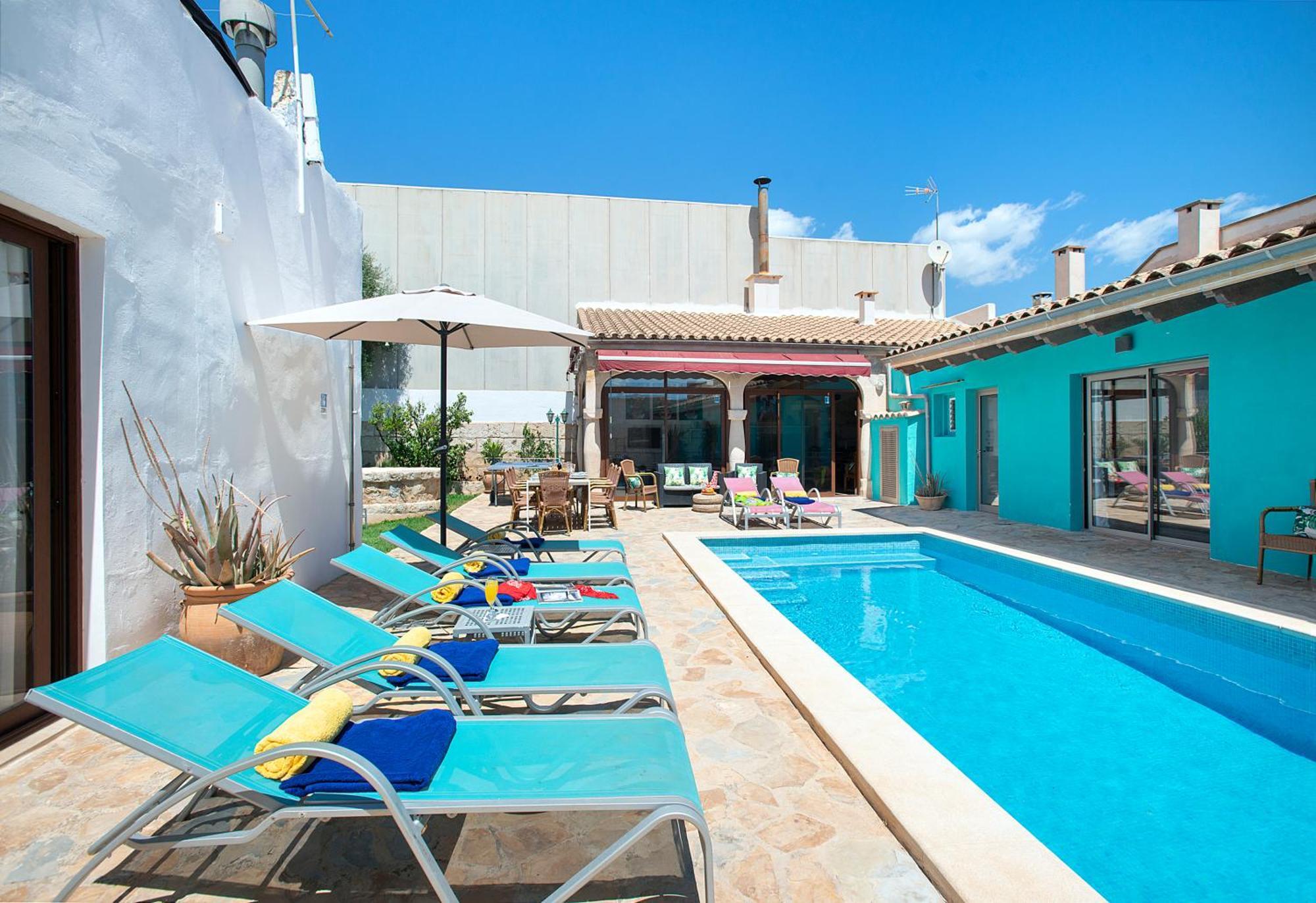 Owl Frida - Exclusive Holidays Villa *